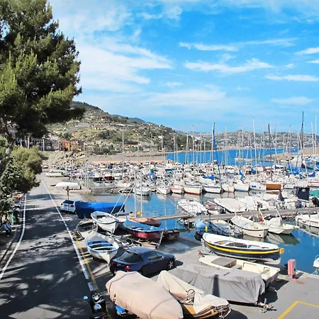 Riana By Interhome Casa vacanze *